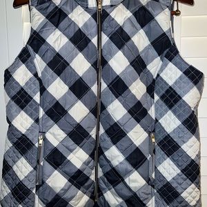 Crown & Ivy Womens Puffer Vest